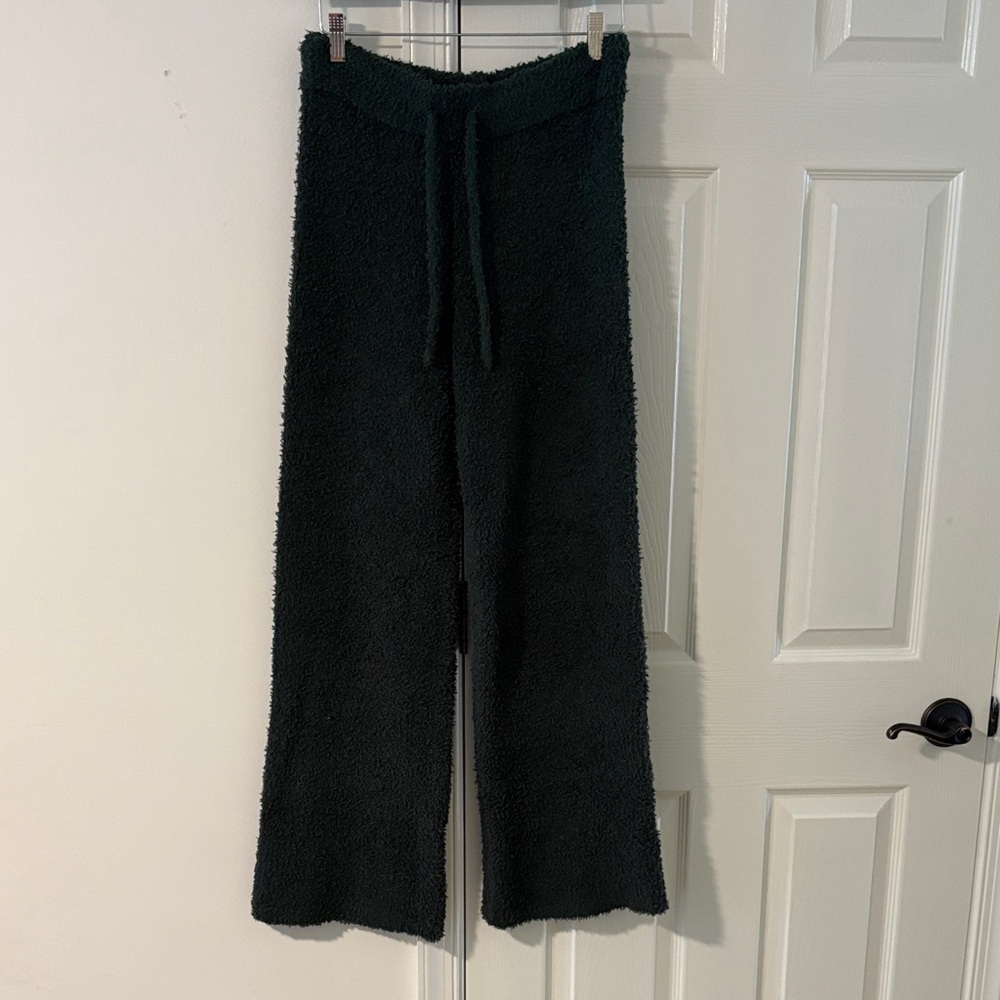 Cozy Green Womens Bottoms